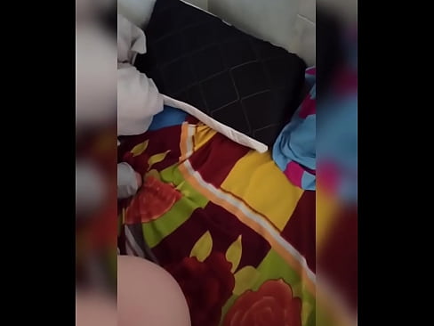 ❤️ Nire gelakidea etxean bakarrik geratzen da, bere senarra oporretara joaten delako eta nik izorratzeko eta ipurdia esnez betetzeko aprobetxatzen dut ☑ Etxeko pornoa pornoan eu.8kpornvids.ru ❌️