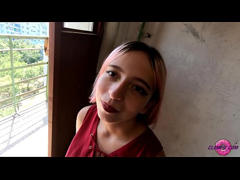 ❤️ Ikasle sentsuak arrotz bat zurrupatzen du kanpoaldean - Cum On His Face ☑ Etxeko pornoa pornoan eu.8kpornvids.ru ❌️